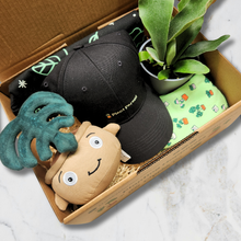 Load image into Gallery viewer, Plant Lovers - Plant Gift Box