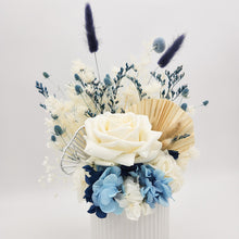 Load image into Gallery viewer, Baby Dried Flower Arrangements - Blue - Sydney Only