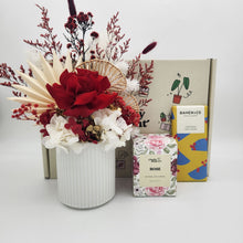 Load image into Gallery viewer, Love Red Dried Floral Arrangement Gift Box
