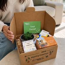 Load image into Gallery viewer, Pamper & Care Succulent Gift Box