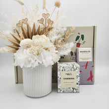 Load image into Gallery viewer, Birthday White Dried Floral Arrangement Gift Box
