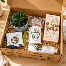 Load image into Gallery viewer, Pamper - Succulent Gift Box
