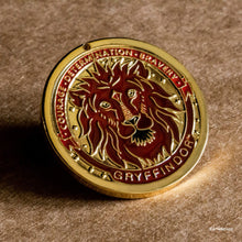 Load image into Gallery viewer, Harry Potter Trinket Pouch - Gryffindor
