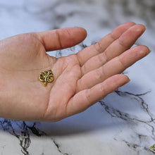 Load image into Gallery viewer, Monstera Plant Pendant
