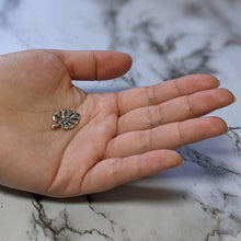 Load image into Gallery viewer, Monstera Plant Pendant
