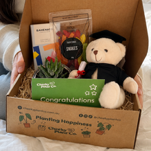 Load image into Gallery viewer, Congrats Graduation - Succulent Gift Box
