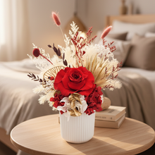 Load image into Gallery viewer, Dried flowers in foreground with bedroom background
